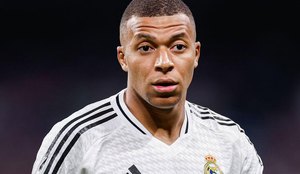 MBAPPE ATACANTE DO REAL MADRID
