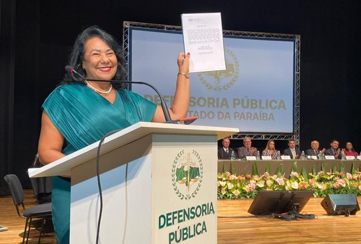 Maria Madalena Abrantes toma posse como defensora pública geral da PB