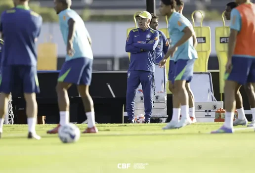 Ancelotti treino