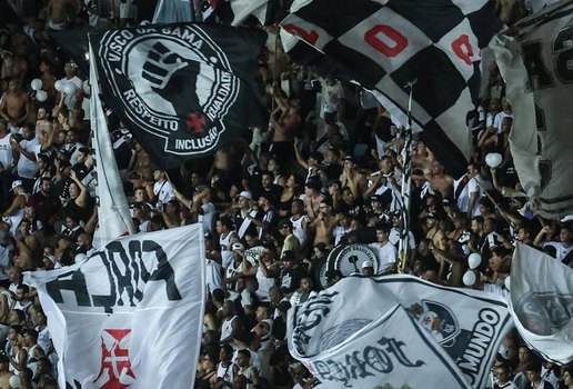Agradecemos pelo apoio durante todo o jogo Linda festa da Mais Leal nesta noite no Maracana Dikran Sahagian Vasco Da Gama