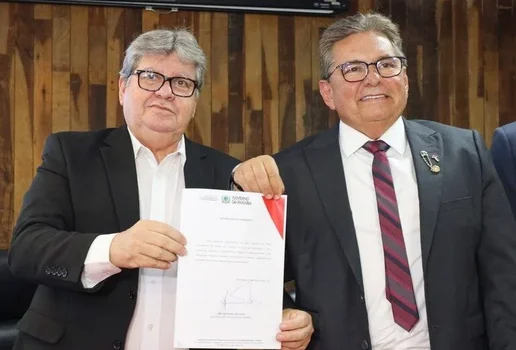 Joao azevedo adriano galdino