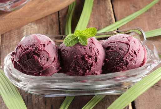 Ingredientes amazônicos ganham destaque em sorvetes (Imagem: Cintia Ynoue | Shutterstock)