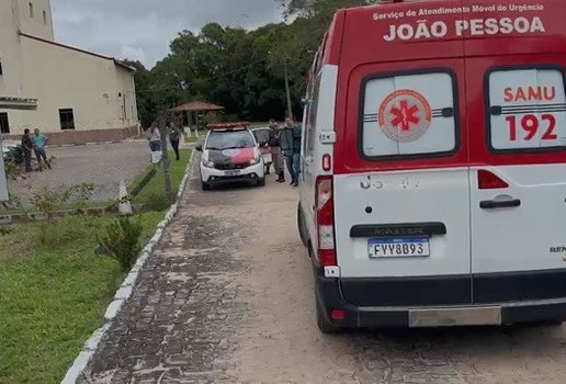 Idosa atropelada por trem