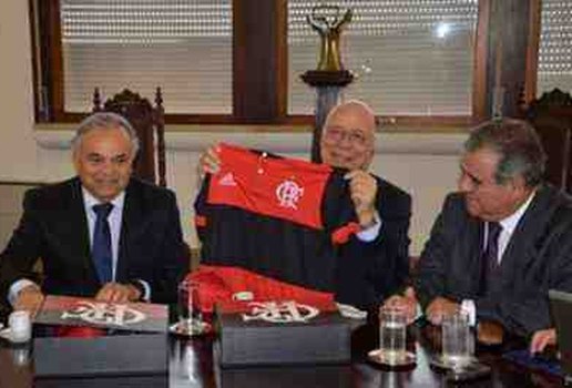 Flamengo dividas