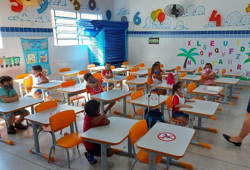 Em setembro, crianças voltaram às aulas presenciais em João Pessoa.