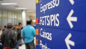 Governo avalia liberar de novo saque das contas do PIS Pasep