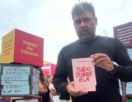 Paraibano lanca livro rio