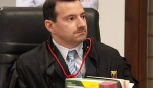 Antônio Hortêncio é reconduzido ao cargo de procurador-geral de Justiça
