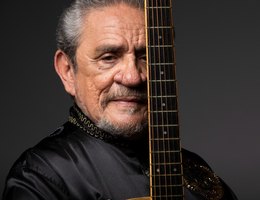 ZÉ RAMALHO FAZ SHOW EM JOÃO PESSOA