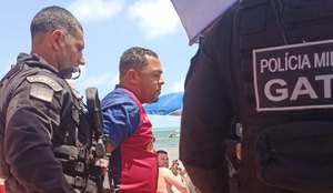 Líder de facção criminosa foragido da Bahia é preso em praia de João Pessoa