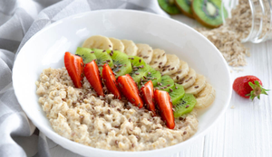 Mingau de aveia com linhaça (Imagem: Nemer-T | Shutterstock)