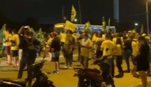 Manifestantes foram as ruas questionar derrota de Bolsonaro nas Eleições 2022