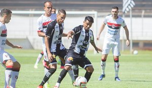 Duelo de xarás: Botafogo-PB enfrentou o Botafogo-SP neste domingo (17).