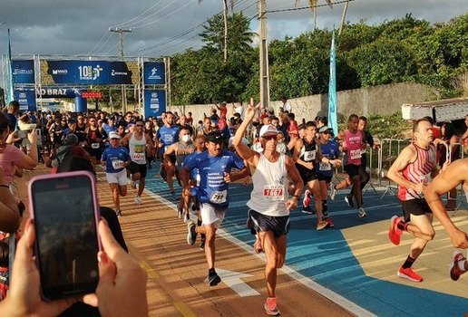 10 milhas do trabalho