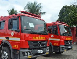 Equipes do Corpo de Bombeiros foram acionadas