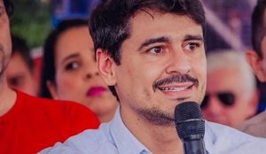 Luís Ferreira Filho entrega Secretaria e Saúde de João Pessoa