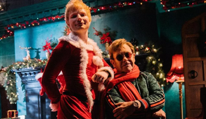 Ed Sheeran e Elton John lançaram, nesta sexta-feira (3), o single "Merry Christmas"