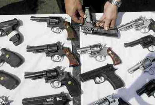 Com Bolsonaro registros de novas armas aumentam ao menos 48