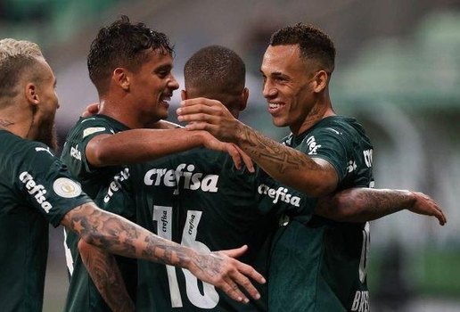 Palmeiras vence Fortaleza e reage apos decepcao no Mundial
