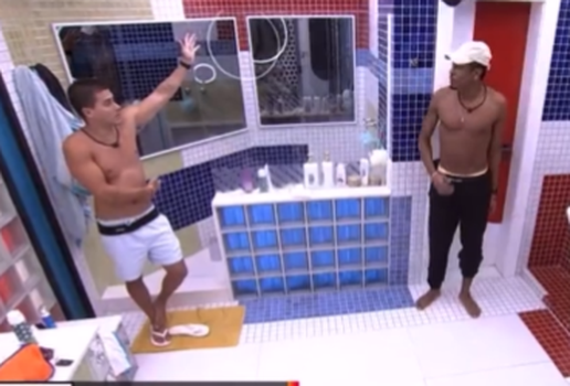 Arthur e Paulo André se estranham após "pegadinha" no BBB22