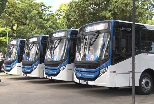 Onibus entrega