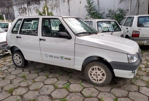 Carros usados serão leiloados neste sábado (15)