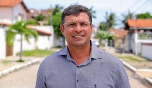 Prefeito de Cabedelo, Vitor Hugo, é internado na UTI após infarto