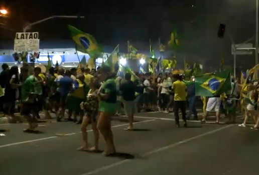 Manifestacao de apoio a bolsonaro