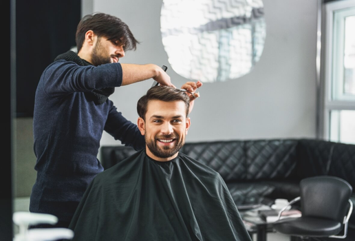 Propostas clássicas voltam com novos toques de criatividade (Imagem: Olena Yakobchuk | Shutterstock)