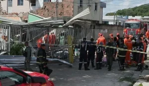 Desabamento casas Recife