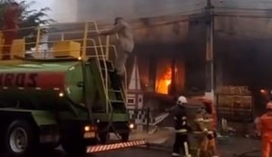 Incendio pedras de fogo