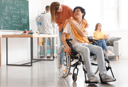 Para realizar mediações efetivas, é essencial saber as necessidades e, principalmente, potencialidades do aluno (Imagem: Pixel-Shot | Shutterstock)