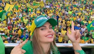 Pamela Bório se retrata em rede social