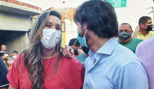 Camila Toscano reforça nome de Pedro como candidato das oposições