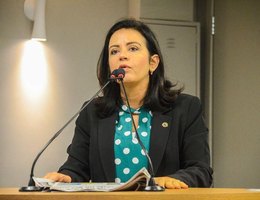 Pollyana Dutra se torna segunda mulher eleita senadora pela Paraíba