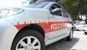 PM prende dupla e recupera veículos roubados em João Pessoa