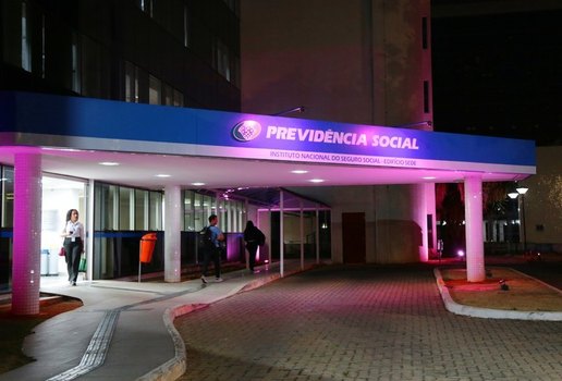 Fachada inss outubrorosa