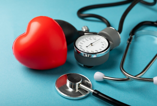 Dia Nacional de Alerta à Insuficiência Cardíaca discute sobre a condição responsável por milhares de internações clínicas no Brasil (Imagem: Avocado_studio | Shutterstock)