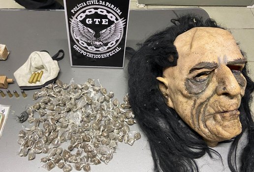 Máscara usada nos crimes foi apreendida pela polícia