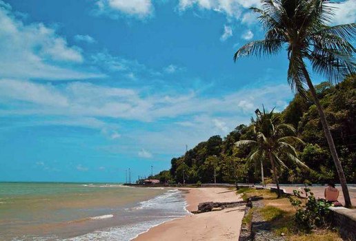 Veja quais trechos de praias estão impróprios para banho