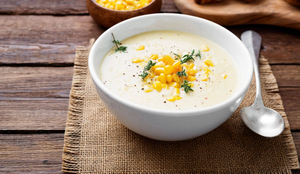 Creme de inhame com milho-verde (Imagem: nelea33 | Shutterstock)