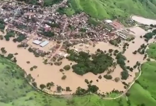 Chuva deixa mais de 500 famílias desabrigadas na Bahia