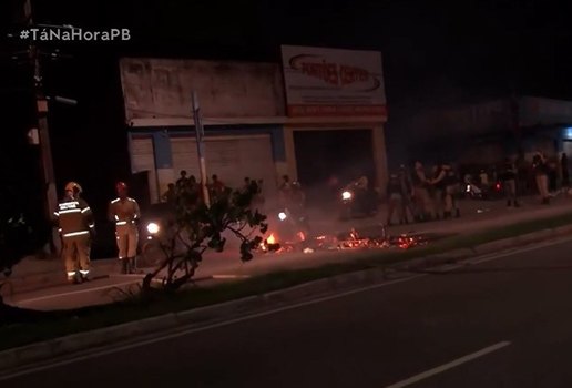 Protesto tancredo neves joao pessoa ta na hora pb