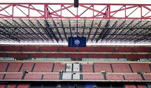 We know the stadium all too well Its time to make the floor shake Forza Inter Inter Verona