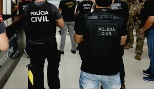 Suspeitos estão sendo conduzidos por equipes da Polícia Civil à Central de Polícia