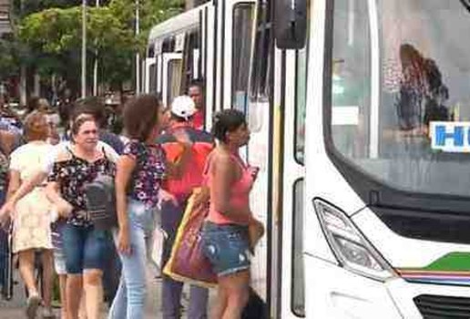 Mulheres onibus jp