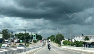 A previsão é de chuva moderada na capital paraibana.