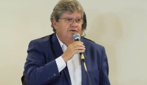 João Azevêdo (PSB) tenta a reeleição na Paraíba