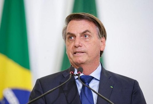 Em entrevista, Bolsonaro disse ainda que só se elegeu presidente "graças à internet"