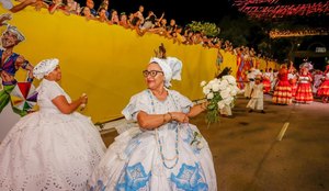 Carnaval Tradicao de Joao Pessoa atrai multidao na primeira noite de desfiles 17